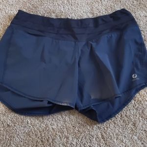 Oiselle roga short